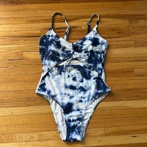 Aeropostale, M tie-dye one piece swimsuit